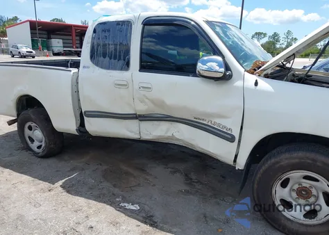 2005 Toyota Tundra Sr5 z USA, uszkodzony, nr VIN 5TBRU34105S455170
